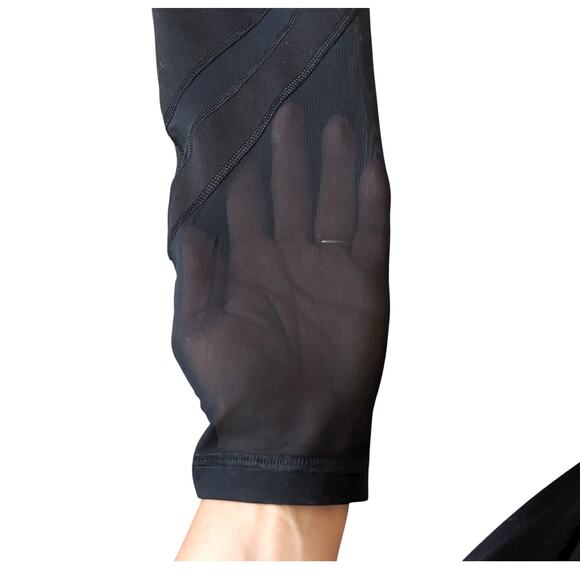 Old Navy Sheer Leg Black Leggings Womens Size XS - Picture 2 of 6